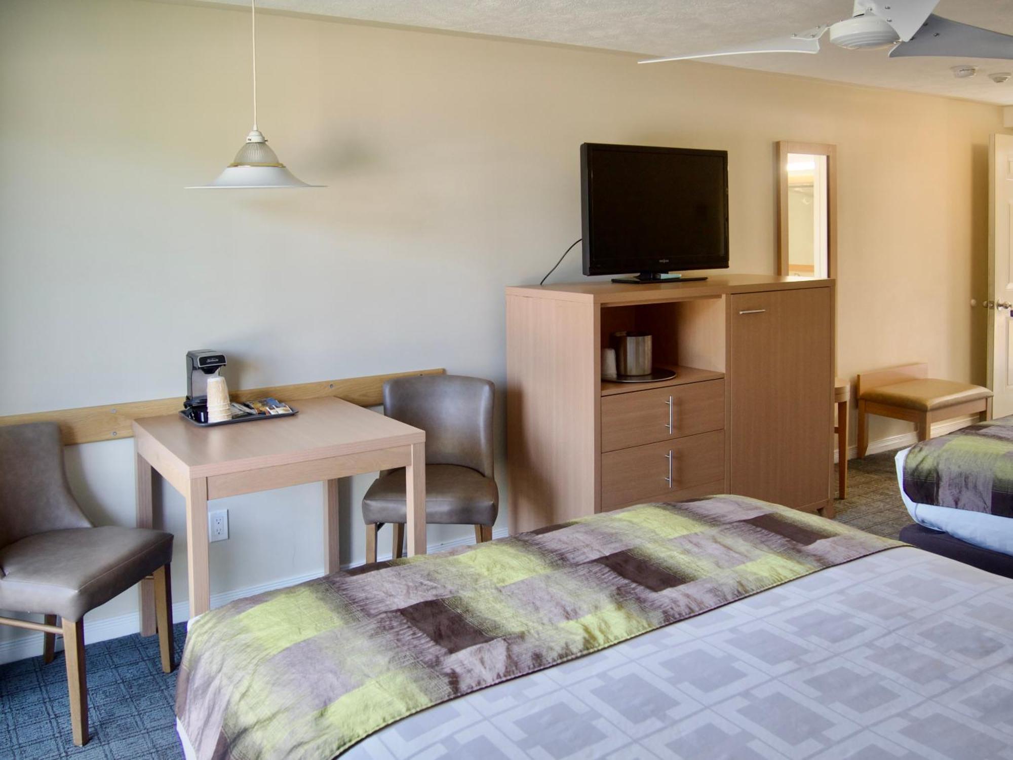 Bruce Anchor Cottages Тобермори Екстериор снимка